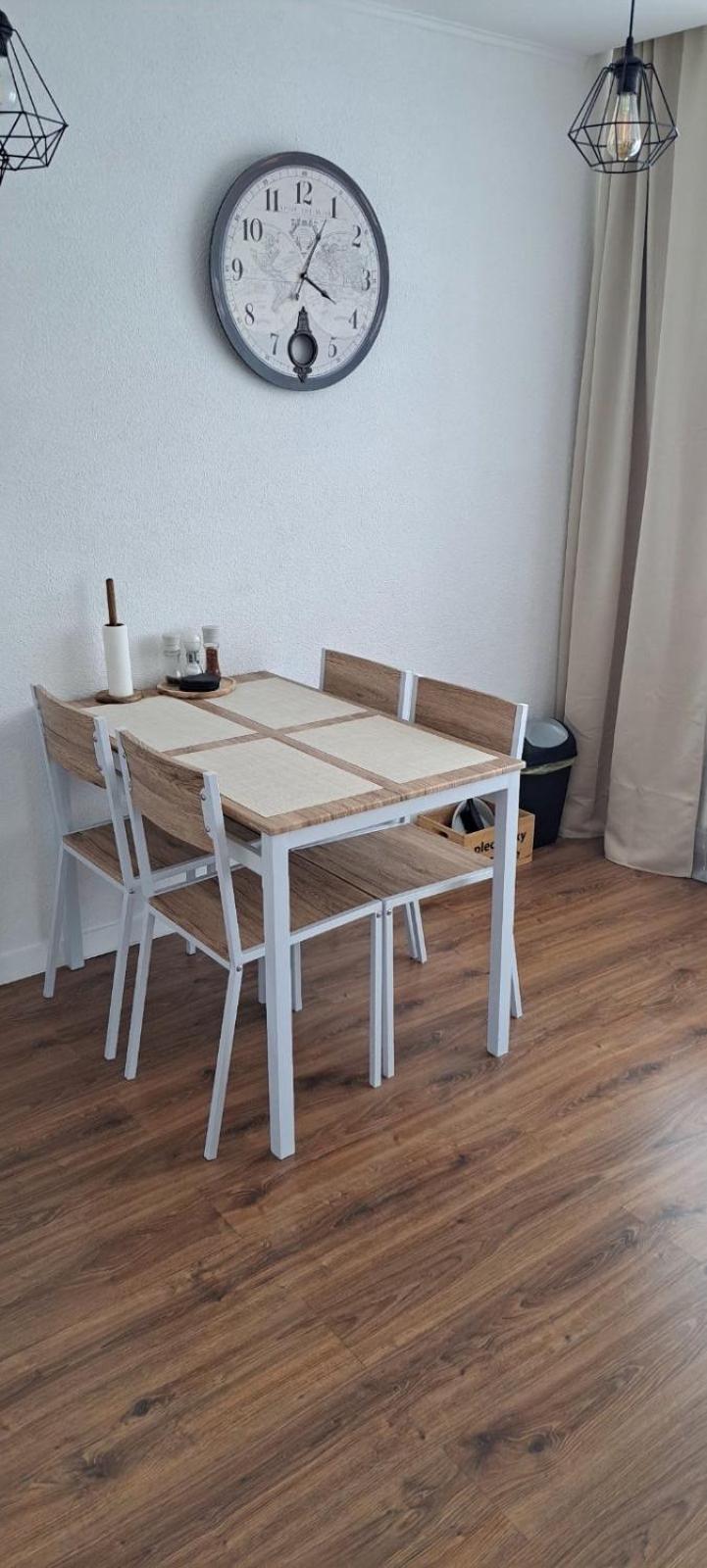 Utulny apartman blizko centra Michalovce Exterior foto