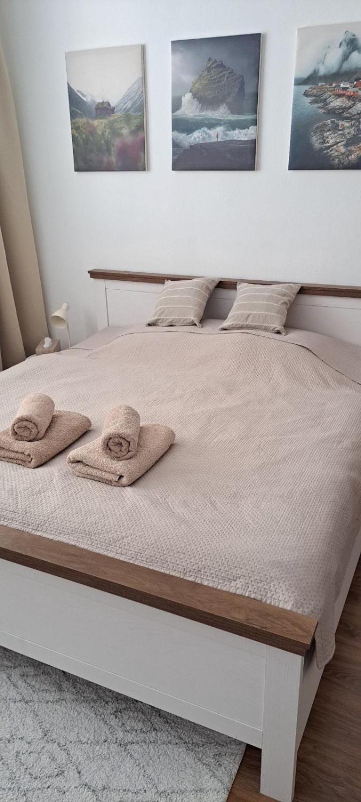Utulny apartman blizko centra Michalovce Exterior foto